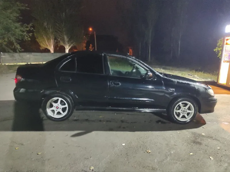 Nissan almera n16 2005 г. в, двигатель 1.5 л (98 л. с), бензин, механика, цвет черный, , привод передний, седан. комплектация comfort. гур, кондиционер, эл. привод зеркал, обогрев заднего стекла. хорошее состояние. документы все в порядке. цена: 500 000 руб. донецк. телефон: +79493394470 📲 tg: александр 📞 звоните: +7(949)3394470 - фотография - 10