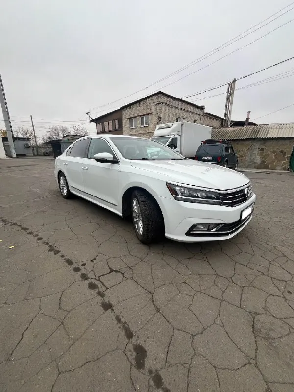 Продам: volkswagen passat b7 2016 двигатель:1.8 tsi gen 3 6ст aisin пробег: 153000км -датчик света -датчик давления в шинах -камера заднего вида -электро привод стёкол -двухзонный климат контроль -электро привод переднего сиденья -подогрев сидений -громкая связь -bluetooth, usb, aux, carplay машина очень динамичная, резвая, но и приятная по расходу! коробка не пинает, отлично работает ! масло не ест, от замены до замены. салон в отличном состояние вся обслуженная, звоните, расскажу что делал! по документам полный порядок. г. макеевка цена 1.670 000 торг 📞 +79497129165 📲 tg: @gryz_li 📞 +7(949)3149622 📞 звоните: +7(949)7129165 - фотография - 4