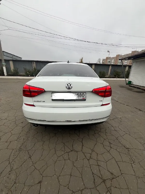 Продам: volkswagen passat b7 2016 двигатель:1.8 tsi gen 3 6ст aisin пробег: 153000км -датчик света -датчик давления в шинах -камера заднего вида -электро привод стёкол -двухзонный климат контроль -электро привод переднего сиденья -подогрев сидений -громкая связь -bluetooth, usb, aux, carplay машина очень динамичная, резвая, но и приятная по расходу! коробка не пинает, отлично работает ! масло не ест, от замены до замены. салон в отличном состояние вся обслуженная, звоните, расскажу что делал! по документам полный порядок. г. макеевка цена 1.670 000 торг 📞 +79497129165 📲 tg: @gryz_li 📞 +7(949)3149622 📞 звоните: +7(949)7129165 - фотография - 7
