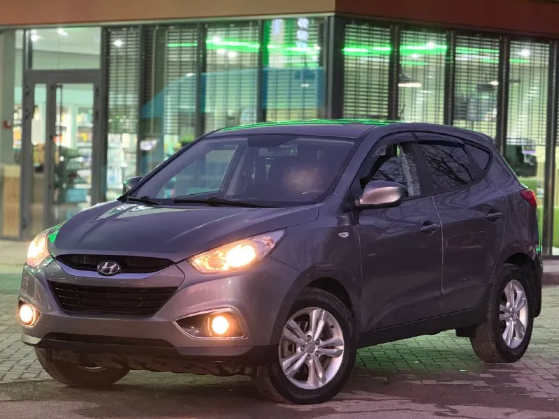 Hyundai ix35 2011г. 2.0 бензин кпп: автомат 🚨🚨🚨🚨🚨🚨🚨🚨 авто полностью обслужен и вложений не требует,... - фотография
