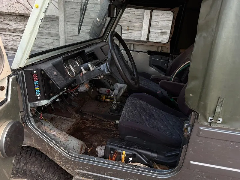 Продам грозу бездорожья он же луаз. двс сенс 1.3 в отличнейшем состоянии, тяга и мощь для этой машины с весом 800 кг как у урала. подключаемый полный привод( так передний) понижайка, блокировка заднего редуктора все работает!проходимость бешеная. бортовые редуктора обслужены были летом. отдам еще понижения 2.0 в редуктора( некогда поставить) установлена рулевая рейка кпп родная все предачи на отлично( выбивает только заднюю) новое сцепление в сборе вместе с главным и рабочим цилиндром. на газу, бензина нет вообще и не надо. расход 1 заправка на месяц. лифт подвески на 5 см. и перенос передней балки вперед на 4 см. аля шноркель из того, что было. сиденья и диски субару, резина новая пробег 200 км. документы полнейший порядок я 1 единственный хоз. по рф цена: 350 000 подробнее по телефону: +79493282053 📞 звоните: +7(949)3282053 - фотография - 4