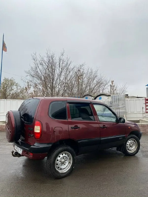 Chevrolet нива 2004г пробег 250 цена 220000 по всем вопросам +7 949 087 8490 📞 звоните: +7(949)0878490 - фотография - 3