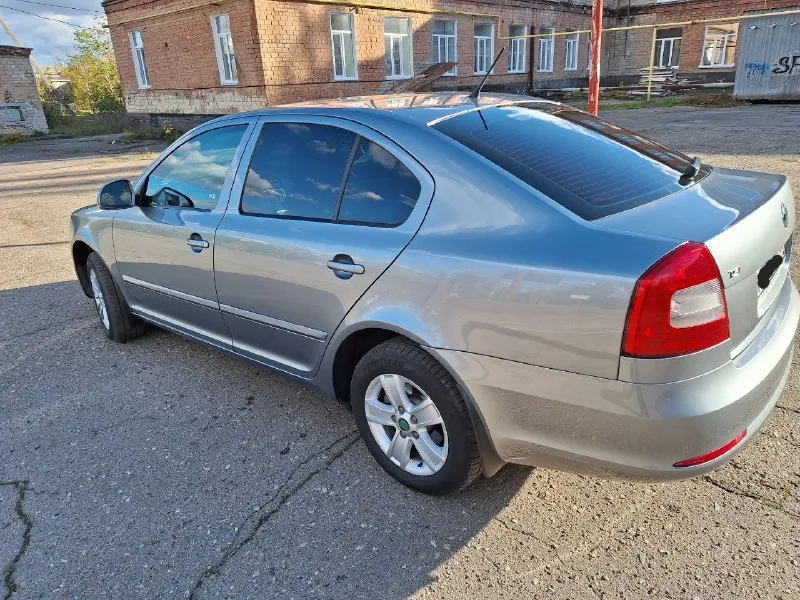 Продам свой автомобиль skoda octavia чешской сборки. двигатель 1.8 tsi акпп aisin 6 ст. замена масла... - фотография