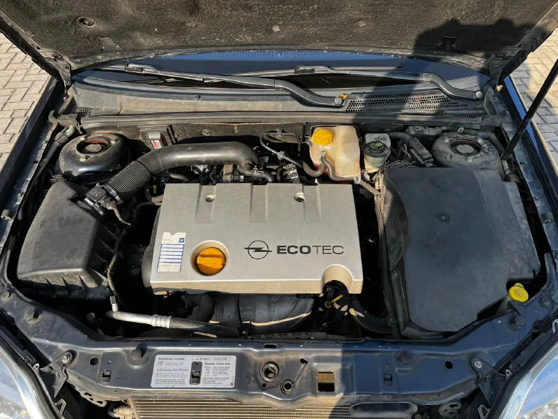 Продам opel вектра с 2002. кузов без дтп весь в заводском окрасе. стекла все заводские. включая лобовое. 1.8 механика, газ/бензин. климат, 4 стекло подъёмника. я хозяин, два комплекта ключей. цена: 600000₽. все вопросы по телефону. +79493212812 (телеграм на этот же номер) осмотр макеевка. 📞 звоните: +7(949)3212812 - фотография - 9