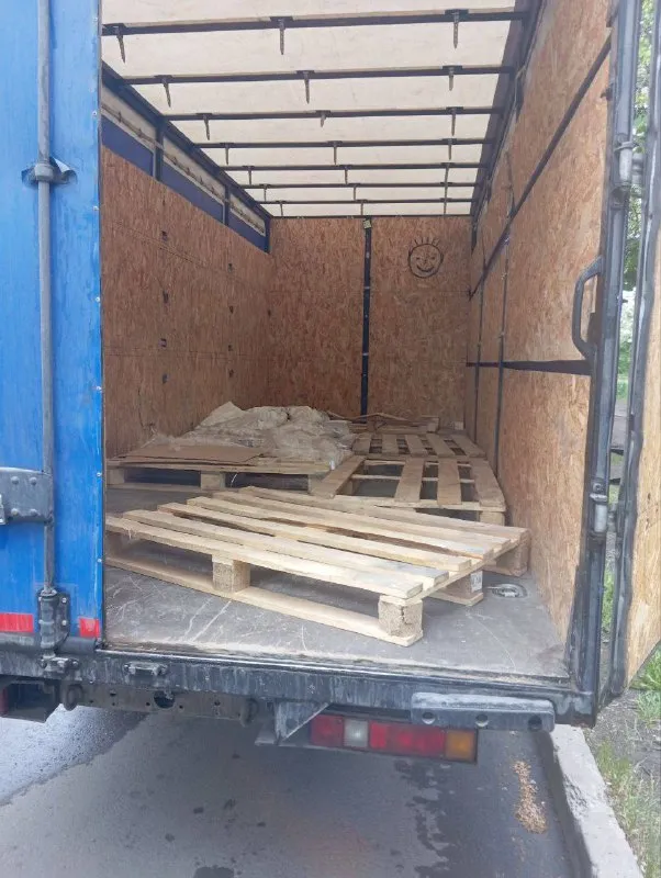 🏙 город: донецк 💰 цена: 2000р сутки 📝 описание: сдам в аренду газель (модель газ 2766), год выпуска 2004. длина кузова — 6 метров. установлено гбо. 📞 контакты: 7 📞 звоните: +7(949)3671445 - фотография - 3