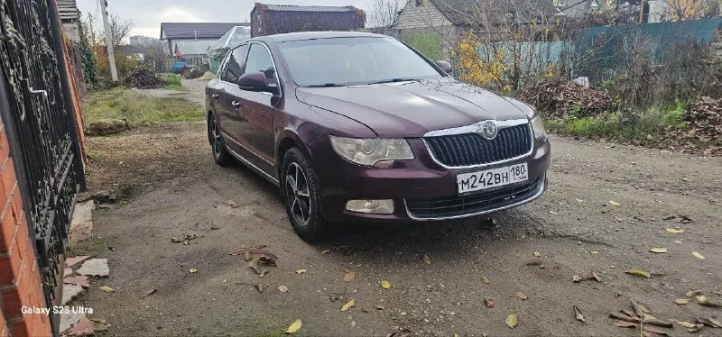 Продам skoda superd 2009 год 1.8 tsi ат бензин лифтбек резина зима акпп переключает плавно без пенков едит так как надо подогревы седений датчик света. дождя давление шин цена 920 тысяч торг можно рассмотреть обмен с вашей доплатой +79497170278 если телефон выключен пишите на телеграмм 📲 tg: артур 📞 звоните: +7(949)7170278 - фотография - 2