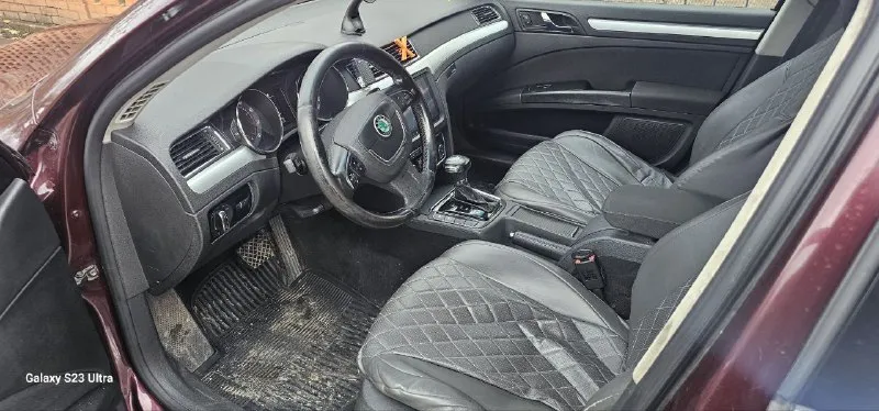 Продам skoda superd 2009 год 1.8 tsi ат бензин лифтбек резина зима акпп переключает плавно без пенков едит так как надо подогревы седений датчик света. дождя давление шин цена 920 тысяч торг можно рассмотреть обмен с вашей доплатой +79497170278 если телефон выключен пишите на телеграмм 📲 tg: артур 📞 звоните: +7(949)7170278 - фотография - 5