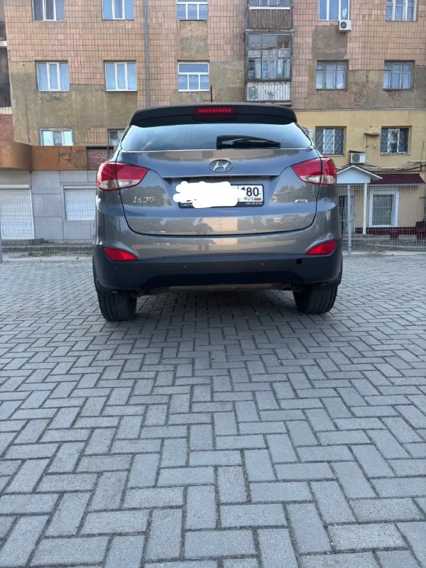 Hyundai ix35 год 2014 2.0 бензин автомат пробег 181 тысяч км кожа. климат контроль автомобиль в хорошем состоянии без задиров без лишних звуков документы полный порядок любое оформление! цена:*1.400.миллион рублей! торг уместен **телефон для связи:** +79493978297 📞 звоните: +7(949)3978297 - фотография - 4