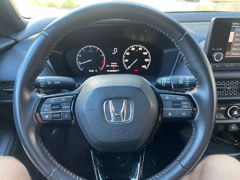 Honda hr-v конец 2022 года два комплекта резины и ковриков пробег 34 тыс атмосферный мотор 2.0 бензин комплектация : удержание в полосе, активный круиз, слепые зоны, apple carplay, android auto. led фары, бесключевой доступ, старт/стоп, климат контроль, подогревы сидений, led приборная панель, автохолд, помочь при спуске, электронный ручник, выбор режима вождения, обогрев зеркал. макеевка цена 2,870 торг( обмен) +79494483517 📞 звоните: +7(949)4483517 - фотография - 6