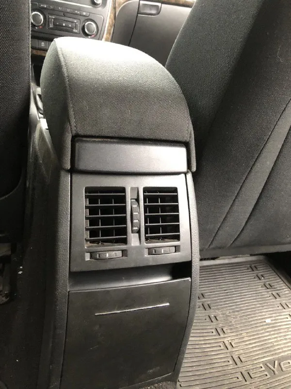 Шкода йети. 1,8 tsi, 2013 г. в., 123123 км, мкпп, индивидуальная комплектация, полный пакет безопасности, климат контроль, заводской биксенон с фароомывателями, подогрев форсунок стеклоомывателей, gsm сигнализация (автозапуск, турботаймер), головное устройство columbus 30 гб, комплект зимних шин с дисками, сервисная книжка, один хозяин, гаражное хранение. 1,3 млн. . разумный торг уместен. тел. +7 (949) 718-21-07. - фотография - 9