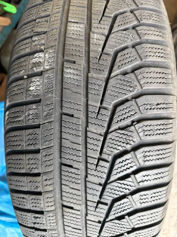 Hankook i cept eco 2 suv, 235/60 r18. продам резину зимнюю б/. цена: 20000 за 4 колеса. самовывоз, донецк, пролетарский район. звоните, пишите: +79495053979, денис 📲 tg: @denvicko 📞 звоните: +7(949)5053979 - фотография - 2