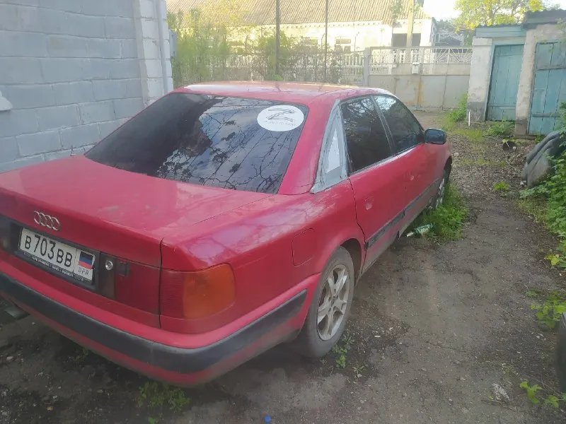 Продам или обменяю audi 100 с4 2.3 автомат, требует замены позиционера на акпп, переднего бампера, двигатель рабочий, газ, учёт местный постоянный, хозяин по месту регистрации. обмен на механику, на ходу, цена 150т. р. всё вопросы по телефону+79495107415, донецк, петровка 📞 звоните: +7(949)5107415 - фотография - 1