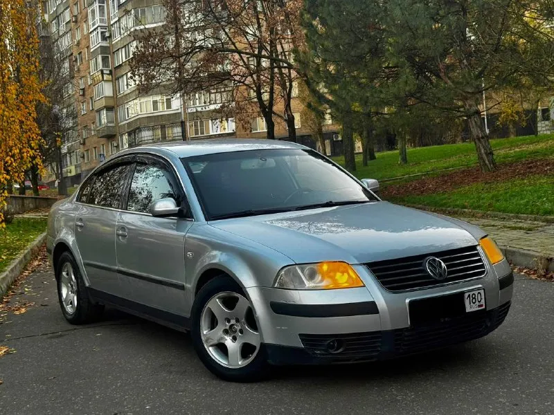 В продаже volkswagen passat b5+ 2003 года выпуска 🔥цена 395.000 ₽ 🔥 автомобиль на моторе 2.0 бензин, работает без каких либо нареканий. коробка механика, переключает идеально, без хрустов, передачи не выбивает. ходовая обслужена. климат контроль, 4 электро стеклоподьемника, подогревы сидений, также дополнительно установлен очень хороший свет. автомобиль был пригнал из германии. родной пробег 260.000 км. один владелец по птс по документам полный порядок, любое переоформление! осмотр центр донецка цена 395.000 ₽, возможен торг быстрому покупателю. ☎️ +7 (949) 628-72-17 📞 звоните: +7(949)6287217 - фотография - 3