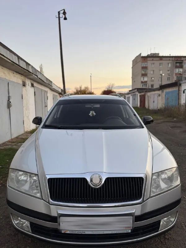 В продаже skoda octavia a5 2008 год. 1.6 (бензин) мкпп. 241.000 пробега. сборка - чехия. по факту -... - фотография
