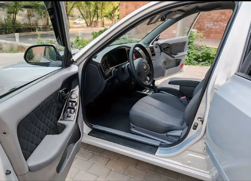 ⚡️продается hyundai elantra 2008 г. двигатель 1.6, коробка механика, 212 000 пробег родной. в идеальном состоянии. проблем по машине никаких нет. ничего не стучит и не гремит. новые диски и новая резина. находится в донецке. цена 620 к, + торг. звонить по номер: +79493216651 📞 звоните: +7(949)3216651 - фотография - 6