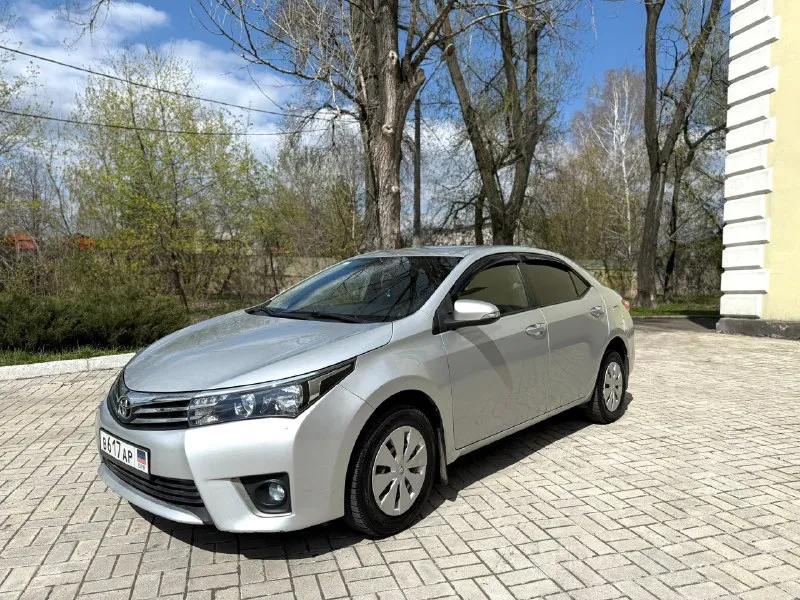 Срочно. toyota corolla xl 2013 г. в, единственный владелец с автосалона, продавать и показывать буду... - фотография