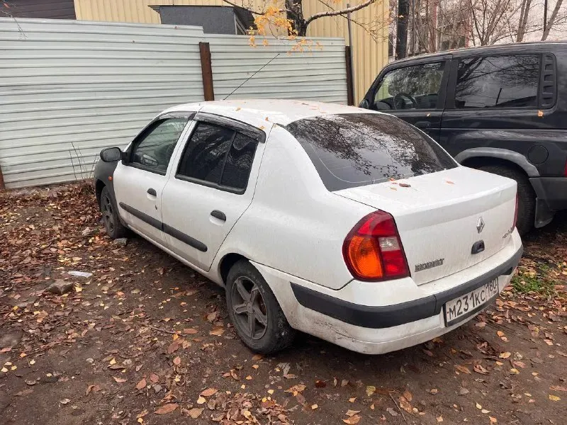 2004 г, в. renault симбол 8 клоп, 1,4. хорошая музыка, оставляю, после капиталки, тормоза в круг заменены кроме заднего левого, и тросики ручника нужно поменять, резина лето. пробег на обкатке, после капиталки 2000км цена: 250000, торг у капота. +7 (949) 318-32-54 📞 звоните: +7(949)3183254 - фотография - 3