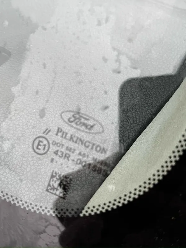 Продается ford фьюжн ford fusion 2008 год 1,6 бензин на обычном автомате в максималке с климатом состояние близко к идеалу мотор коробка без нареканий чистый ухоженный салон ходовая без стуков стекла все родные даже лобовое!!! цена 555 торги у капота приезжайте смотрите покупайте находится в макеевке район пушка +79493179178 📞 звоните: +7(949)3179178 - фотография - 3