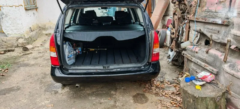 Подам opel astra g caravan 1.6 8v надежный и практичный универсал с хорошей историей эксплуатации. автомобиль в ухоженном состоянии, готов к повседневным поездкам. основные характеристики: модель: opel astra g caravan двигатель: 1,6 л, 8v тип кузова: универсал состояние: хорошее что в плюсах: чистый и аккуратный салон без серьёзных дефектов. кузов без ржавчины и серьёзных повреждений. техническая часть в рабочем состоянии — двигатель, коробка передач, ходовая без нареканий. полный комплект документов, без обременений. небольшой нюанс: не работает кондиционер — требуется замена радиатора. и провис потолок. почему стоит рассмотреть этот автомобиль? вместительный багажник — идеально для семьи или поездок с грузом. экономичный двигатель с умеренным расходом топлива. проверенная надёжность модели. контакты: телефон: +79495292622 или в лс цена: 400000 рублей. торг возможен обмен. 📞 звоните: +7(949)5292622 - фотография - 3