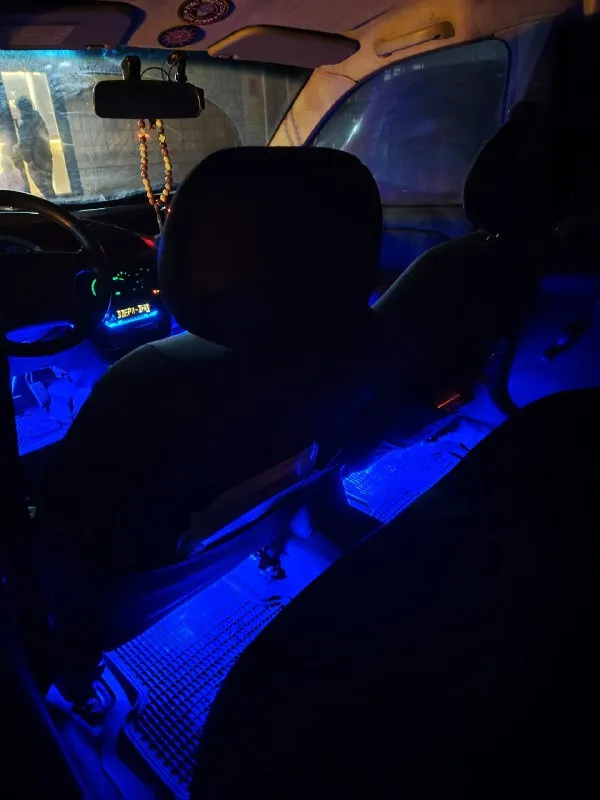 Продам deawoo lanos (поляк) 2004 года 🚘 я хозяин машины. двигатель: 1.6 (106 лс) пробег: 262.500 гибрид: бензин/газ (пропан) газ вписан в птс коробка: механика (опельская) машина в хорошем состоянии. двигатель после капиталки‼️делалась капиталка на (227.800км) в машине есть хорошая печка, отличный кондиционер, авс система, гидроусилитель руля, электростеклоподъемники передних дверей, подогрев сидений, отличная вибро и шумоизоляция вкруг. новый аккумулятор. в салоне стоит светодиодная подсветка ног, хорошие чехлы на сиденьях, хорошее звучание музыки с новой магнитолой 🎵 в комплекте летняя резина на титанах и новая зимняя на штампах. вложений не требует! делалось для себя с любовью. 390.000₽ небольшой торг г. луганск звонить по номеру: +79592862808 📞 звоните: +7(959)2862808 - фотография - 10