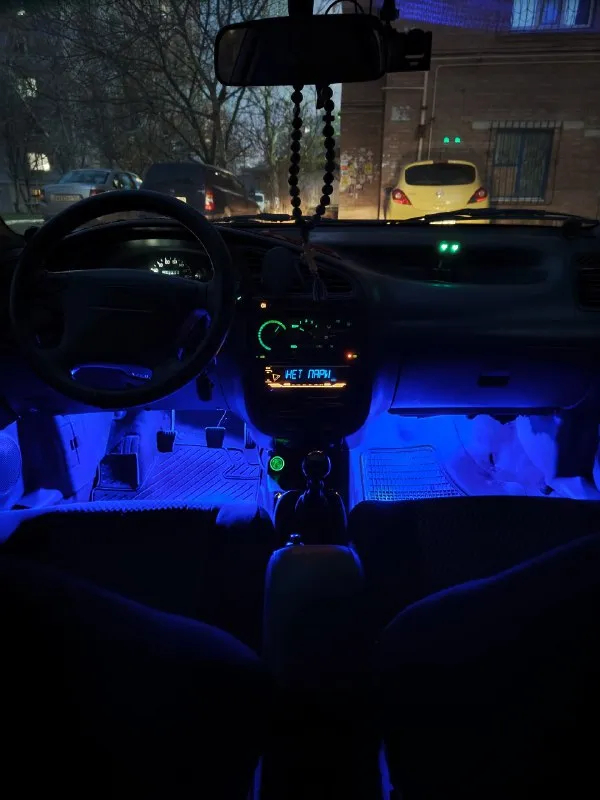 Продам deawoo lanos (поляк) 2004 года 🚘 я хозяин машины. двигатель: 1.6 (106 лс) пробег: 262.500 гибрид: бензин/газ (пропан) газ вписан в птс коробка: механика (опельская) машина в хорошем состоянии. двигатель после капиталки‼️делалась капиталка на (227.800км) в машине есть хорошая печка, отличный кондиционер, авс система, гидроусилитель руля, электростеклоподъемники передних дверей, подогрев сидений, отличная вибро и шумоизоляция вкруг. новый аккумулятор. в салоне стоит светодиодная подсветка ног, хорошие чехлы на сиденьях, хорошее звучание музыки с новой магнитолой 🎵 в комплекте летняя резина на титанах и новая зимняя на штампах. вложений не требует! делалось для себя с любовью. 390.000₽ небольшой торг г. луганск звонить по номеру: +79592862808 📞 звоните: +7(959)2862808 - фотография - 9