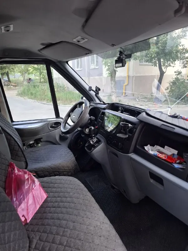 Продам ford transit 2012г. пробег 350т. состояние хорошее, не гнилой, отрезан егр, каждые 5000 менялись фильтра и масло, кондиционер работает отлично. цена 1350000.+79497219948. - фотография - 6