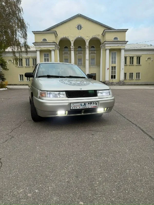 Продам ваз 2110 2007 года. двигатель 1.6 8 кл. машин обслужена. пробег родной - 150000. коробка и дв... - фотография