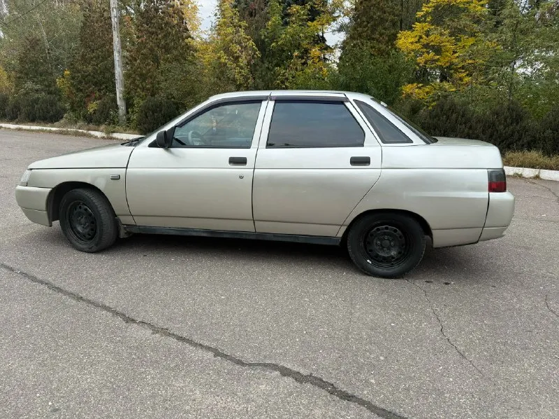 Продам ваз 2110 2007 года. двигатель 1.6 8 кл. машин обслужена. пробег родной - 150000. коробка и двигатель в очень хорошем состоянии. много чего поменяно. стоит stage 1. вся трасса stt + попкорн. вместе с машиной отдам много запчастей. все вопросы по телефону +79497523005 цена 320000 📞 звоните: +7(949)7523005 - фотография - 4