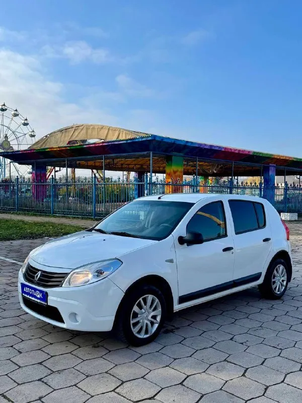 🇫🇷 renault sandero 💰цена: 610 000р 🏢город: мариуполь 📅год выпуска: 2011 🧾пробег: 186 177 км. ⚙️двига... - фотография