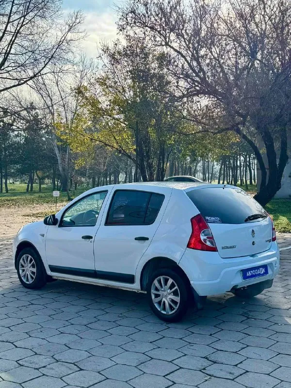 🇫🇷 renault sandero 💰цена: 610 000р 🏢город: мариуполь 📅год выпуска: 2011 🧾пробег: 186 177 км. ⚙️двигатель: 1.6 8v ⛽топливо: бензин/газ ⚙️кпп: механика 📞 телефон: +7-949-727-41-51 +7-949-551-91-52 +7-989-263-55-56 💾 описание: - фотография - 4