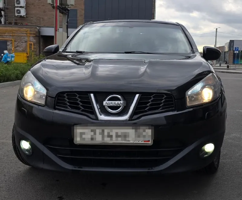 Продаю nissan qashqai+2 7-ми местный! 2011 года. без дтп. родной пробег. птс оригинал. два комплекта... - фотография