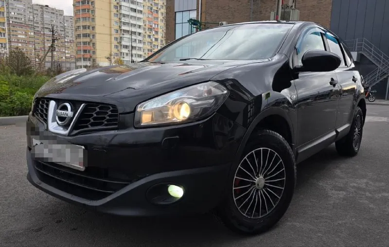 Продаю nissan qashqai+2 7-ми местный! 2011 года. без дтп. родной пробег. птс оригинал. два комплекта ключей. по кузову как на фото без гнили и ржавчины. автомобиль полностью обслужен вложений не требует то проходила во время. масло от замены до замены не расходует. масло заливал nissan оригинальное. матор 1,6 механика цепной. юридически чист. продажа с полным переоформлением. осмотр г. донецк звонить по номеру +79496167298 если нет связи пишите в телеграмм. цена 990000. - фотография - 3