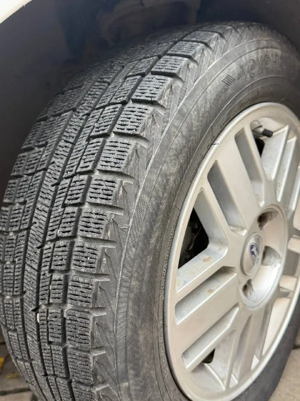 Продам ford focus 1.6 мт 2010 года в донецке. — пробег 249, — все заводские герметики на месте —регулярное то — птс оригинал, два ключа. — зимняя резина yokohama в отличном состоянии —машина в хорошем состоянии как внешне, так и технически. ✔️кондиционер ✔️подогрев сидений, зеркал ✔️камера заднего вида ✔️android планшет ✔️ — поменяны все прокладки, новая тормозная жидкость, антифриз, масло в двигателе свежее, и все фильтра двигатель тянет на отлично, масло не расходует, не дымит и не троит. — кпп все передачи включаются отлично. — ходовая часть перебралась почти полностью в полном порядке, ничего не стучит, не гремит. — салон в отличном состоянии, ничего не затерто, все работает, все включается. — за машиной очень хорошо следили. — полный пакет документов, без штрафов, залогов. 💰💰💰520.000 руб торг 📲📲📲 7 949 317 52 79 - фотография - 10