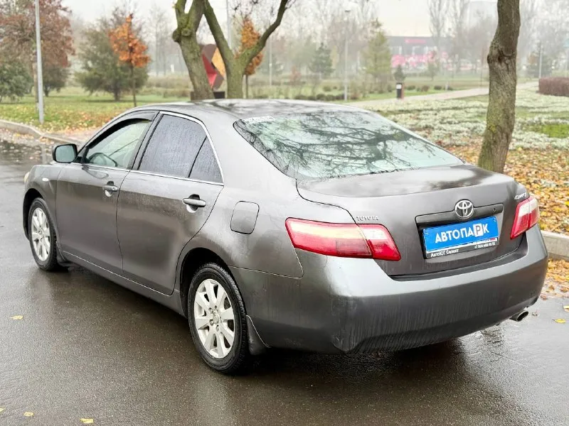 🇯🇵 toyota camry v40 💰цена: 710 000р 🏢город: мариуполь 📅год выпуска: 2007 🧾пробег: 270 650 км. ⚙️двигатель: 2.4 ⛽топливо: бензин ⚙️кпп: механика 📞 телефон: +7-949-551-91-52 +7-949-727-41-51 +7-989-263-55-56 💾 описание: ✅ автомат калашникова среди автомобилей. сборка япония. ✅ двигатель 2.4 в народе именуемый "миллионник" в паре с механической коробкой, очень надёжный и не прихотливый. ✅ южная эксплуатация, кузов без корозии. ❄️ двух зонный климат-контроль ⚙️ механическая коробка ⬇️ кожаный мульти-руль 👍 велюровый салон 💡 led птф улица шевченко 269 - фотография - 4