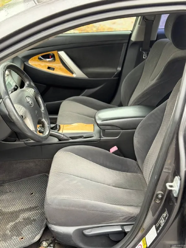 🇯🇵 toyota camry v40 💰цена: 710 000р 🏢город: мариуполь 📅год выпуска: 2007 🧾пробег: 270 650 км. ⚙️двигатель: 2.4 ⛽топливо: бензин ⚙️кпп: механика 📞 телефон: +7-949-551-91-52 +7-949-727-41-51 +7-989-263-55-56 💾 описание: ✅ автомат калашникова среди автомобилей. сборка япония. ✅ двигатель 2.4 в народе именуемый "миллионник" в паре с механической коробкой, очень надёжный и не прихотливый. ✅ южная эксплуатация, кузов без корозии. ❄️ двух зонный климат-контроль ⚙️ механическая коробка ⬇️ кожаный мульти-руль 👍 велюровый салон 💡 led птф улица шевченко 269 - фотография - 9