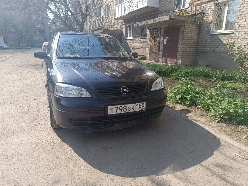Продам opel astra g 2003 года выпуска 1.6 бензин коробка: механика пробег:290 000 2 владелец по птс машина в отличном состоянии!кузов в зазорах, все кузовные части заводски, ничего не варилось, все герметики на месте. низа дверей без ржавчины!автомобиль украинский, не пригнанный, покупалась в автосалоне в донецке. по технической части все отлично, двигатель работает хорошо. замена масла каждые 5000-7000 км. коробка работает идеально мягко, без хрустов и прочего. автомобиль без дтп. кондиционер обслужен, заправлен, холодит отлично. машина моя, оформлена на меня, ездил лично. автомобиль в комплектации : гидроусилитель руля,1 подушка безопасности, центральный замок,2 стеклоподъемника, кондиционер. по электрике работает каждая кнопка и подсветка. по документам все ок. никаких ограничений, арестов и прочего. возможно переоформление на вас. цена 370 000 руб. торг. г. ясиноватая звонить с 8:00-23:00 +79493158974 📲 tg: @cerpantine 📞 звоните: +7(949)3158974 - фотография - 6