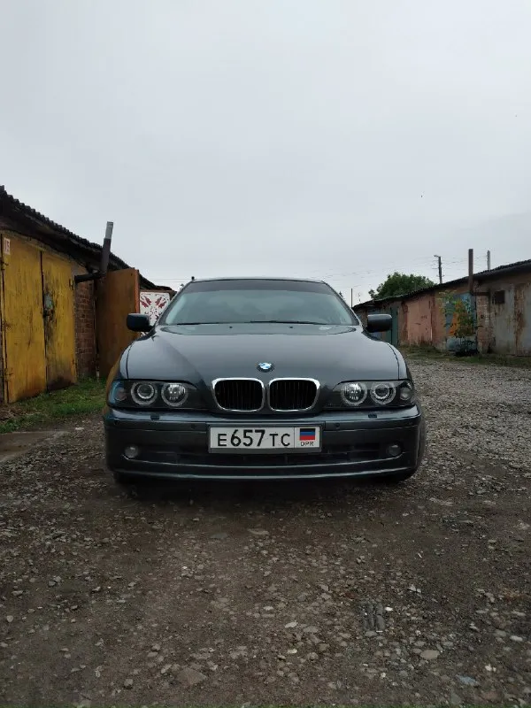Продам бумер е39, 2001 год рестайл. двигатель 2.5 бензин v8. мтех подвеска, предмаксимальная комплек... - фотография
