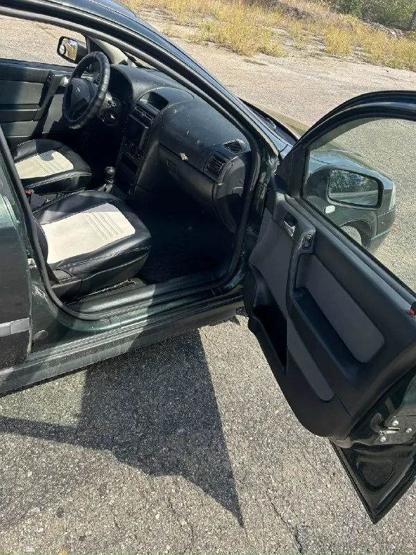 Продам opel astra 1.6 16v комплектация: -андроид магнитола -камера заднего вида -электрорегулировка зеркал - передние электростеклоподъемники с доводчиками -кондиционер (нужно заменить трубку и заправить) - хорошие чехлы - вертикальная регулировка водительского сидения -гур - бортовой компьютер - два ключа - хорошая летняя резина техническое состояние: заменены колодки, заменено масло и фильтр двигателя, заменено масло в кпп, заменены тормозные колодки, , заменено сцепление, ходовая часть 5 из 5. машина 2003 года выпуска, имеются не критичные следы эксплуатации по кузову( абсолютно не критичные), с документами полный порядок, переоформление сразу, учёт постоянный. цена: 280тыс. руб. (хороший торг присутствует) по всем вопросам звоните по телефону: +7 949 4926835 или пишите в личные сообщения вконтакте. 📞 звоните: +7(949)4926835 - фотография - 6