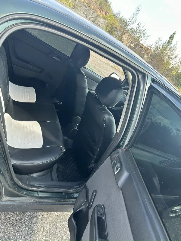 Продам opel astra 1.6 16v комплектация: -андроид магнитола -камера заднего вида -электрорегулировка зеркал - передние электростеклоподъемники с доводчиками -кондиционер (нужно заменить трубку и заправить) - хорошие чехлы - вертикальная регулировка водительского сидения -гур - бортовой компьютер - два ключа - хорошая летняя резина техническое состояние: заменены колодки, заменено масло и фильтр двигателя, заменено масло в кпп, заменены тормозные колодки, , заменено сцепление, ходовая часть 5 из 5. машина 2003 года выпуска, имеются не критичные следы эксплуатации по кузову( абсолютно не критичные), с документами полный порядок, переоформление сразу, учёт постоянный. цена: 280тыс. руб. (хороший торг присутствует) по всем вопросам звоните по телефону: +7 949 4926835 или пишите в личные сообщения вконтакте. 📞 звоните: +7(949)4926835 - фотография - 7