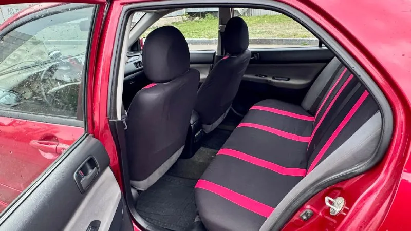 Lancer 2005 ✅цена-379000 (торг) продаётся mitsubishi lancer 2005 г. в., автомат, двигатель 1.6. хорошее состояние, кондиционер, 4 стеклоподъёмника, центральный замок. стоит зимняя шипованная резина. красивый красный цвет. по ходовой нареканий нет, двигатель работает спокойно и тихо, коробка не пинает. установлена магнитола с bluetooth, usb и aux. стоит новый аккумулятор. прошу не забывать что машине 20 лет. ✅цена-379000 (торг) +79494153100 - фотография - 10