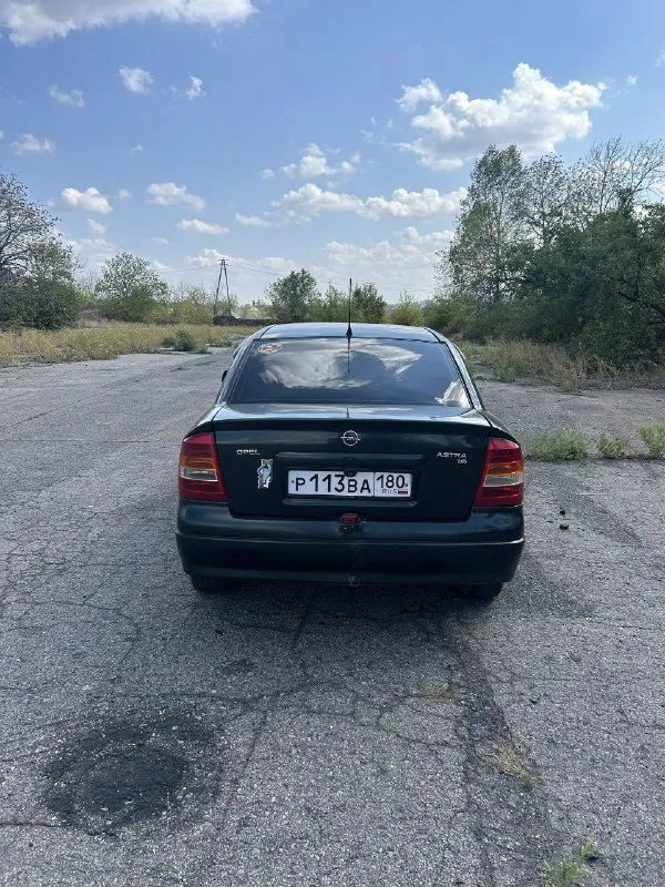 Продам opel astra 1.6 16v комплектация: -андроид магнитола -камера заднего вида -электрорегулировка зеркал - передние электростеклоподъемники с доводчиками -кондиционер (нужно заменить трубку и заправить) - хорошие чехлы - вертикальная регулировка водительского сидения -гур - бортовой компьютер - два ключа - хорошая летняя резина техническое состояние: заменены колодки, заменено масло и фильтр двигателя, заменено масло в кпп, заменены тормозные колодки, , заменено сцепление, ходовая часть 5 из 5. машина 2003 года выпуска, имеются не критичные следы эксплуатации по кузову( абсолютно не критичные), с документами полный порядок, переоформление сразу, учёт постоянный. цена: 280тыс. руб. (хороший торг присутствует) по всем вопросам звоните по телефону: +79494926835 - фотография - 4