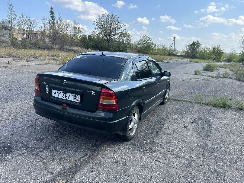 Продам opel astra 1.6 16v комплектация: -андроид магнитола -камера заднего вида -электрорегулировка зеркал - передние электростеклоподъемники с доводчиками -кондиционер (нужно заменить трубку и заправить) - хорошие чехлы - вертикальная регулировка водительского сидения -гур - бортовой компьютер - два ключа - хорошая летняя резина техническое состояние: заменены колодки, заменено масло и фильтр двигателя, заменено масло в кпп, заменены тормозные колодки, , заменено сцепление, ходовая часть 5 из 5. машина 2003 года выпуска, имеются не критичные следы эксплуатации по кузову( абсолютно не критичные), с документами полный порядок, переоформление сразу, учёт постоянный. цена: 280тыс. руб. (хороший торг присутствует) по всем вопросам звоните по телефону: +79494926835 - фотография - 5