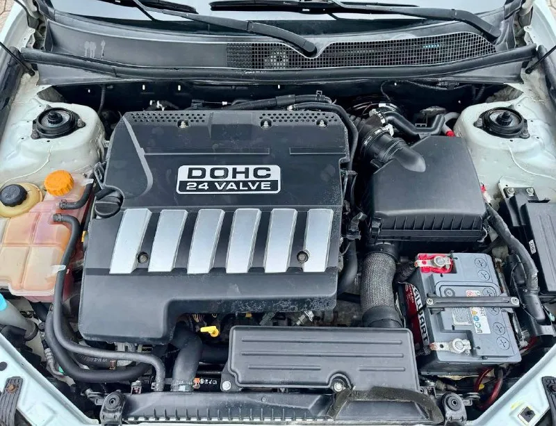 🇰🇵 chevrolet epica 💰цена: 670 000р 🏢город: мариуполь 📅год выпуска: 2011 🧾пробег: 191 565 км. ⚙️двигатель: 2.0 ⛽топливо: бензин ⚙️кпп: механика 📞 телефон: +7-949-727-41-51 +7-949-551-91-52 +7-989-263-55-56 💾 описание: переднеп. .. намики, технологичных решений и европейского уровня комфорта. этот презентабельный автомобиль – отличное решение как для деловых поездок, так и для незабываемого отдыха. ✅ 1 владелец за всю историю. ✅ отличное состояние. ✅ кузов без коррозии. ✅ южная эксплуатация. ✅ оригинальный пробег. ✅ шикарная комплектация. улица шевченко 2️⃣6️⃣9️⃣ 🏦 возможна продажа в кредит по двум документам. - фотография - 10