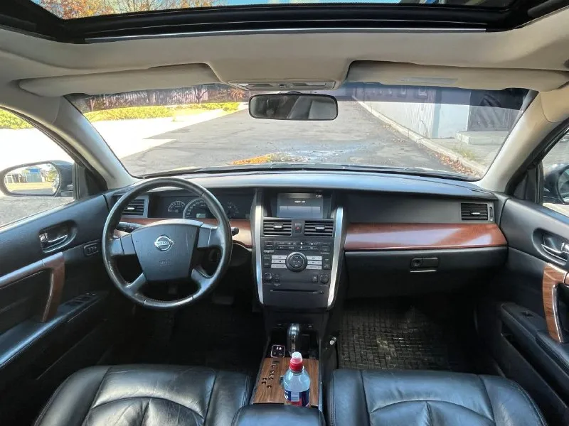 Nissan teаnа j31 японской сборки рестайлинг 2007г. 2.4 полноценный автомат чиcтaя иcтopия! машина в очень достойном состоянии было вложено не мало времени и средств. поменяли много чего а именно: -полностью поменяна подвеска. дорогу держит отлично, не гремит, посторонних шумов нет! -полностью поменян и доработан свет автомобиля (цена 38 000 тыс. ) светло как днём! дальний свет даже не включаю мотор чувствует себя отлично все расходники менялись вовремя (замена масла каждые 6000км). ни ест ни грамма! автомат так же чувствует себя отлично передачи переключает плавно без пинков. электропривод сидений, память сидений, климат двухзонный, бесключевой доступ, камера заднего вида, два комплекта ключей по кузову машинка без гнили от слова совсем. без шпаклёвки! без дтп лобовое без трещин комплектация premium! с люком не течет работает исправно! самая полная комплектация для этого мотора ! документы чистые, проверки на сто приветствую состояние машины сел поехал цена 690.000 торг +79493815086 - фотография - 9