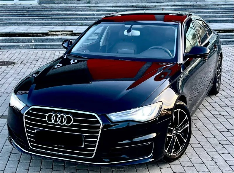 Audi a6 в кузове c7 рейсталинг!год 2016 двигатель 1.8 tfsi (прошита 240 коней) коробка передач :автомат автомобиль в отличном состоянии, двигатель работает отлично, ходовая в отличном состоянии, коробка переключает без пинков, кузов целый без вмятин и царапин и тому подобное!электро зеркала с подогревом, обогрев переднего и заднего стекла, помощь, круиз, климат, датчики света и дождя, кожаный салон, кнопка старт -стоп, без ключевой и много чего. машина полностью обслужена от а и до я !также нанесено керамическое покрытие!!!машина смотрится отлично !расход по городу 10-11литров, едет очень шустро !цвет черный жемчуг!цена 2.070.000₽ торг!+79493578236 или телега +79094166333 также возможен обмен! - фотография - 2