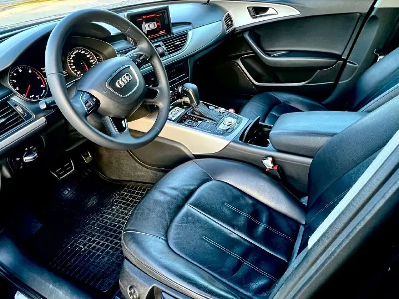 Audi a6 в кузове c7 рейсталинг!год 2016 двигатель 1.8 tfsi (прошита 240 коней) коробка передач :автомат автомобиль в отличном состоянии, двигатель работает отлично, ходовая в отличном состоянии, коробка переключает без пинков, кузов целый без вмятин и царапин и тому подобное!электро зеркала с подогревом, обогрев переднего и заднего стекла, помощь, круиз, климат, датчики света и дождя, кожаный салон, кнопка старт -стоп, без ключевой и много чего. машина полностью обслужена от а и до я !также нанесено керамическое покрытие!!!машина смотрится отлично !расход по городу 10-11литров, едет очень шустро !цвет черный жемчуг!цена 2.070.000₽ торг!+79493578236 или телега +79094166333 также возможен обмен! - фотография - 6