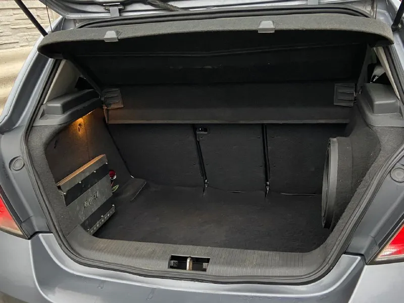 Продам opel astra h ( рестайлинг ) 2007 год выпуска двигатель 1.8 бензин - без нареканий, не дымит, не троит, расхода масла нет ! обычная и надежная механика 5 - ст. по кузову без дефектов, гнили и ржавчины нет ! вин-код читается отлично ( как новый ! ) технически так же без проблем, пробег 200.000 км богатая комплектация : 4 эл. стеклоподъемника, подогрев сидений, климат-контроль ( кондиционер работает ), электропривод зеркал, заводской ксенон, хорошая музыка ( сабвуфер сделан под стелс ), комбинированный салон… полное переоформление цена 545.000₽ реальному покупателю торг у авто ! +79496167396 донецк, кировский район - фотография - 8