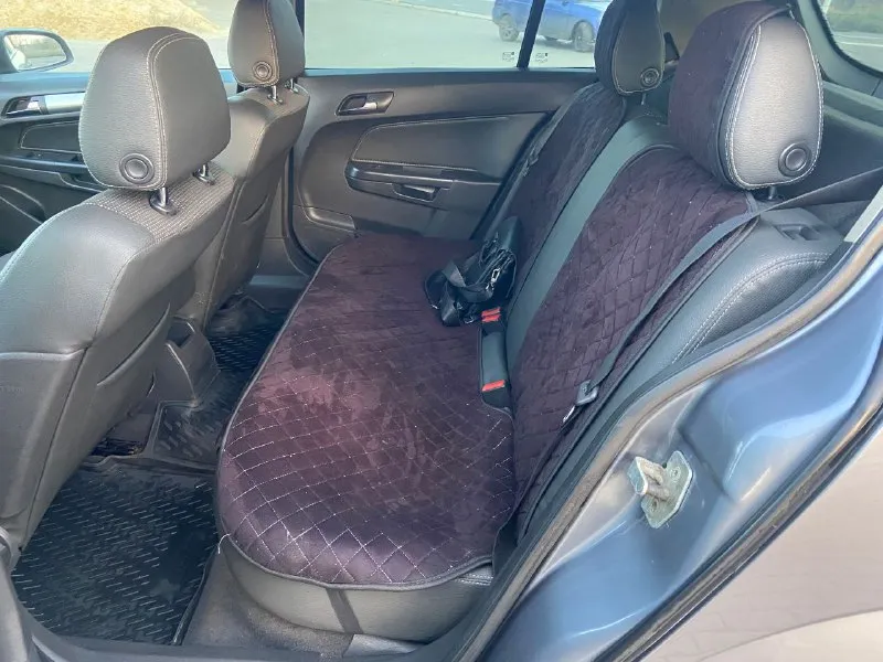 Продам opel astra h ( рестайлинг ) 2007 год выпуска двигатель 1.8 бензин - без нареканий, не дымит, не троит, расхода масла нет ! обычная и надежная механика 5 - ст. по кузову без дефектов, гнили и ржавчины нет ! вин-код читается отлично ( как новый ! ) технически так же без проблем, пробег 200.000 км богатая комплектация : 4 эл. стеклоподъемника, подогрев сидений, климат-контроль ( кондиционер работает ), электропривод зеркал, заводской ксенон, хорошая музыка ( сабвуфер сделан под стелс ), комбинированный салон… полное переоформление цена 545.000₽ реальному покупателю торг у авто ! +79496167396 донецк, кировский район - фотография - 9