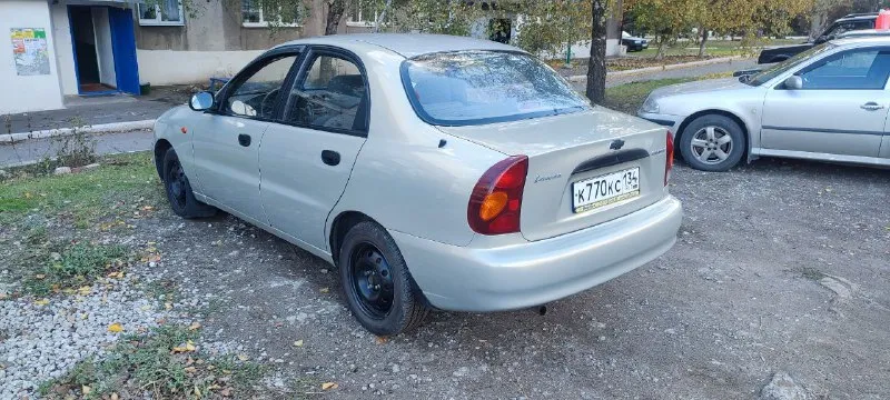 Продам chevrolet lanos 2008год, 1.5 бензин, механика пробег 230.000 км. комплектация: кондиционер, центральный замок, электро стеклоподъемники, airbag, гидроусилитель руля, все работает штатно. в хорошем состоянии, кузов без гнили. технически в порядке. за авто не стыдно. осмотр г. енакиево цена: 330.000₽ аргументированный торг у машины. тел. +79494369879 - фотография - 5