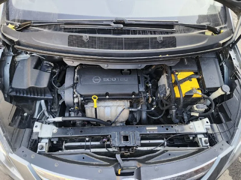 🚘 - opel zafira c (tourer) 📅 - год - 2013. 📈 - пробег - 240 000 км подтвержденный автотекой! 🚀 - двигатель - 1.8л. механика (140л. с.). 📃 - документы - 2 владельца за все время 💵 - цена - 1.150 торг реальному покупателю! ☎️ - тел. - +79494660795 📝 - комплектация:кожаный салон(5мест), адаптивный свет, авто свет, авто дождь, складывание зеркал, електро ручник, електро привод передний сидений, адаптивный круиз контроль, abs,8 подушек безопасности, подогрев руля, двух зонный климат контроль, омывайки фар, комплект летних шин r17 и зимних на литье резина без пробега! 📲 tg: nikolay 📞 звоните: +7(949)4660795 - фотография - 7